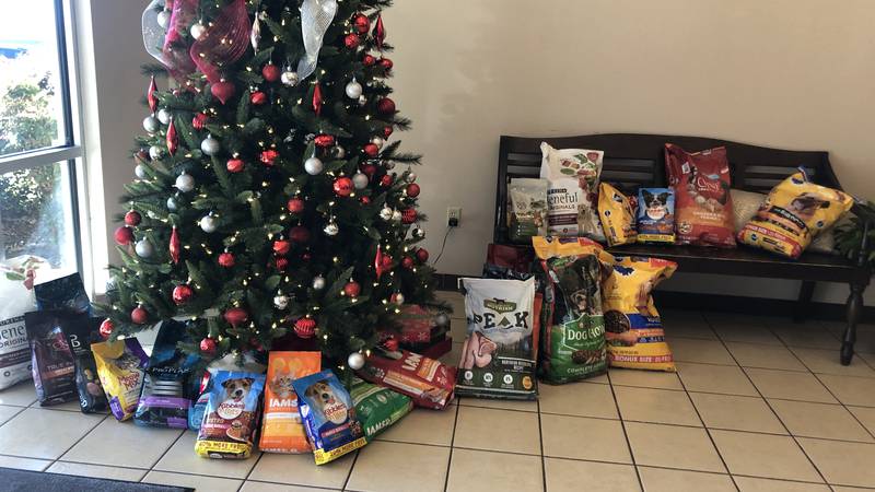 For its 5th year, Therapet Animal Assisted Therapy in Tyler donated over 500 pounds of dry dog...