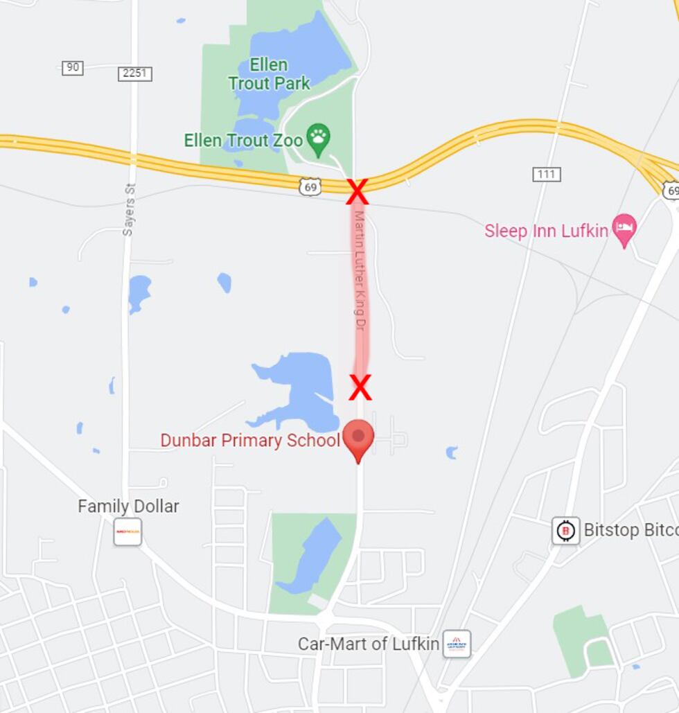 Part of Martin Luther King Drive in Lufkin closed due to brush fire