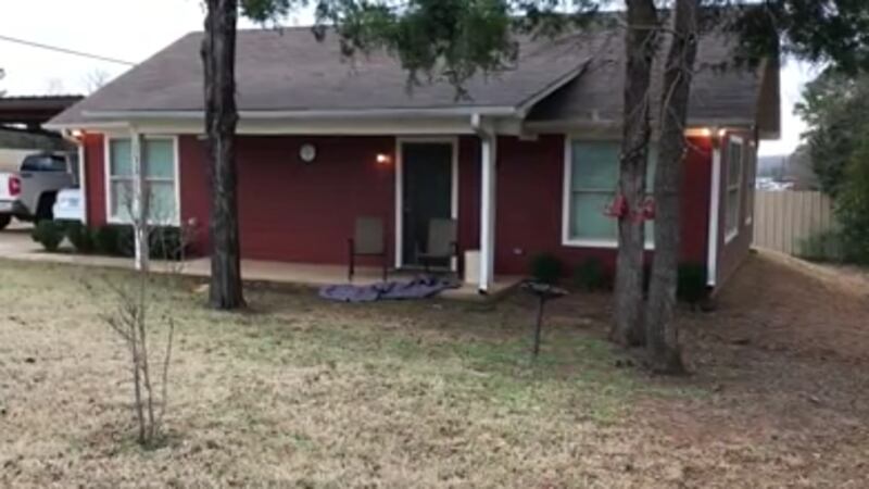 Man killed, woman injured in New Year’s Eve shooting in Smith County identified