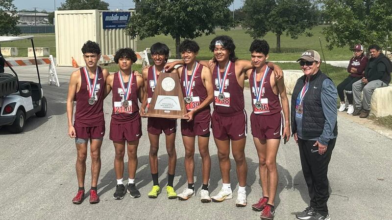 Tenaha boys take 2nd place at cross country state meet