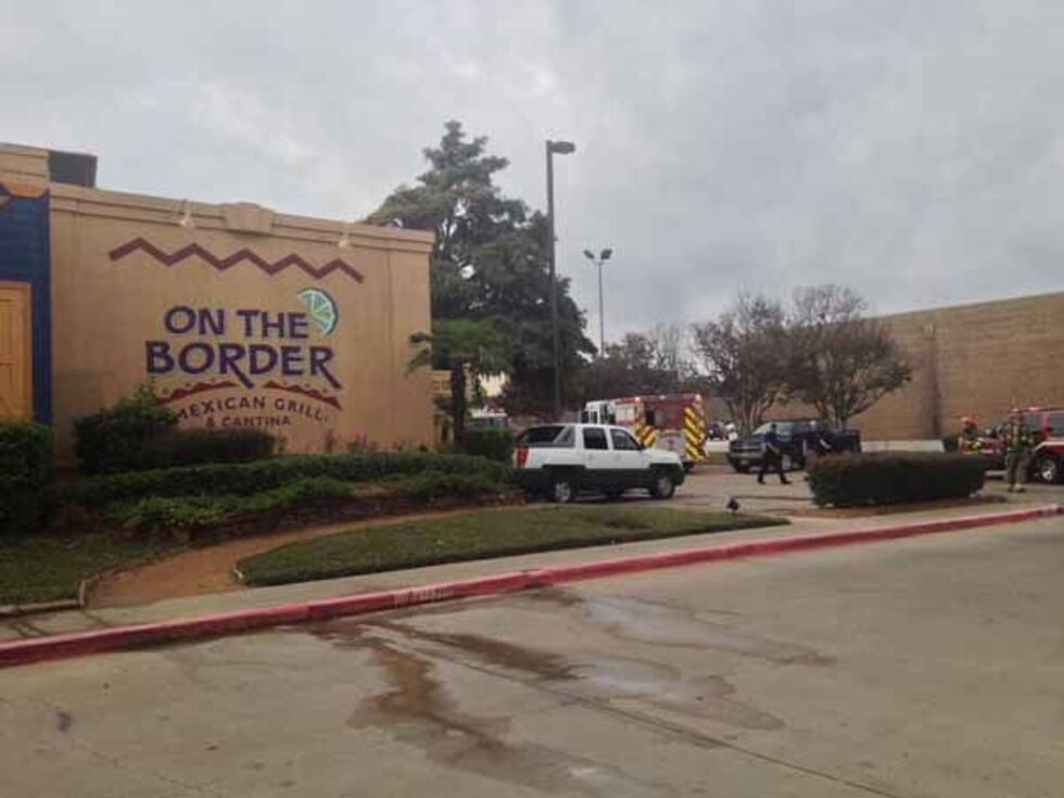 East Texas restaurant catches fire Tuesday morning
